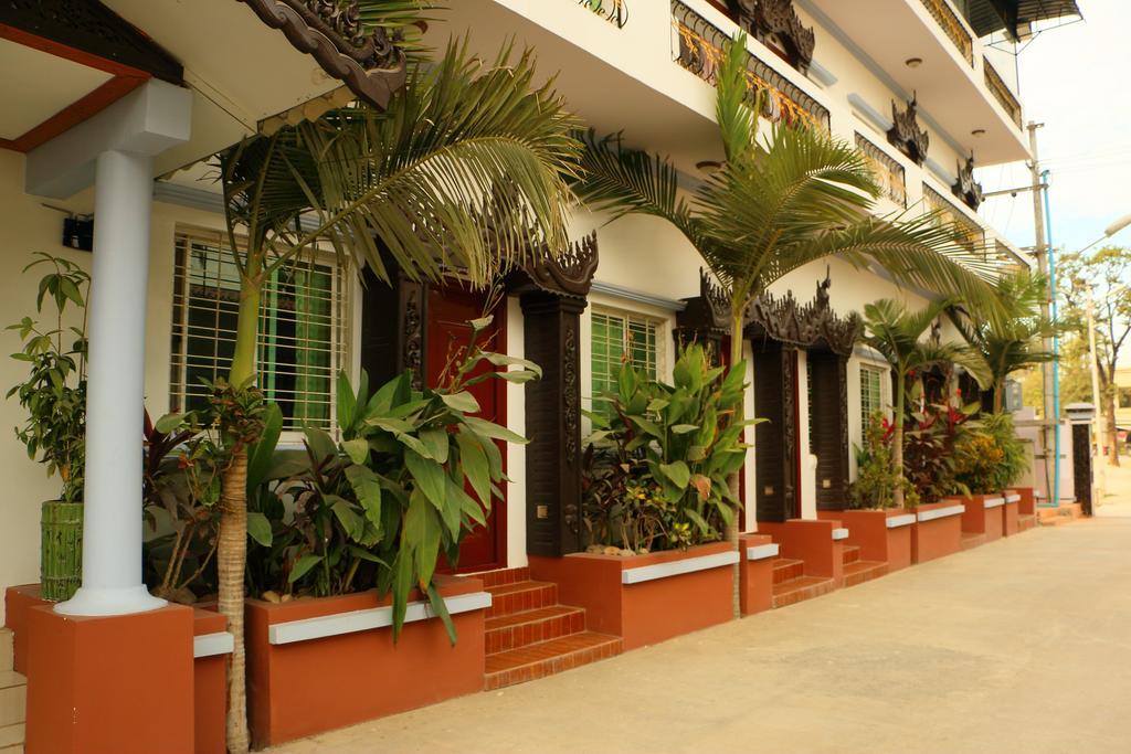 Mandalay White House Hotel Eksteriør bilde