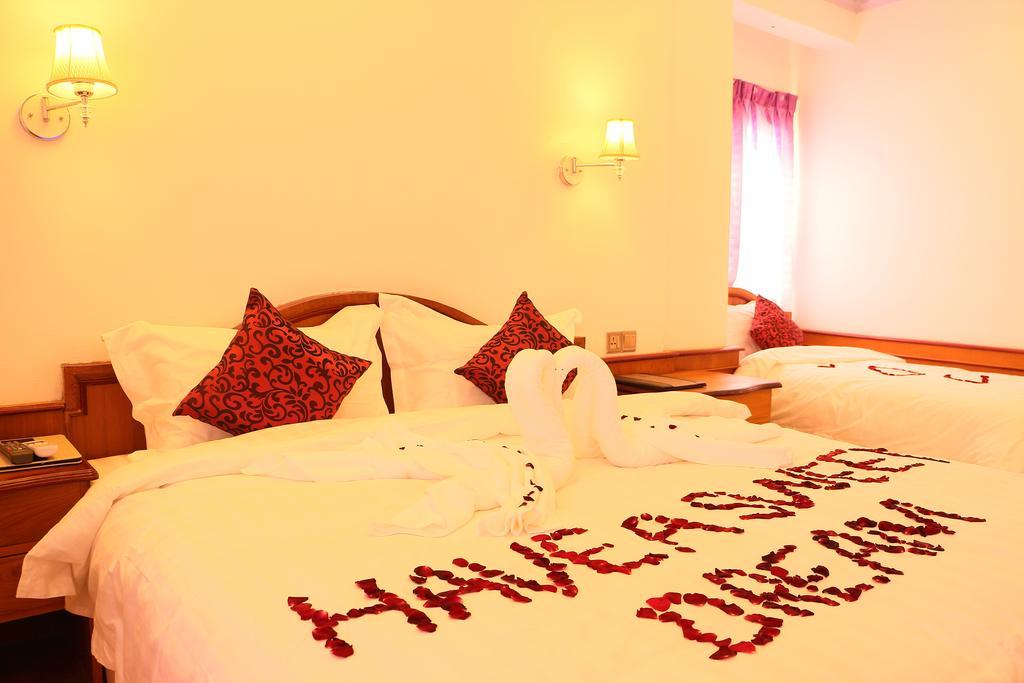 Mandalay White House Hotel Rom bilde